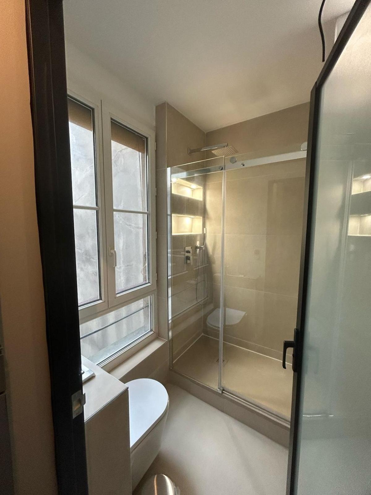 Flat In Heart Of * Parigi